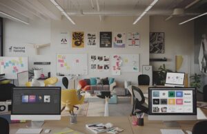 e-Content Built-in Advanced Header Carousel